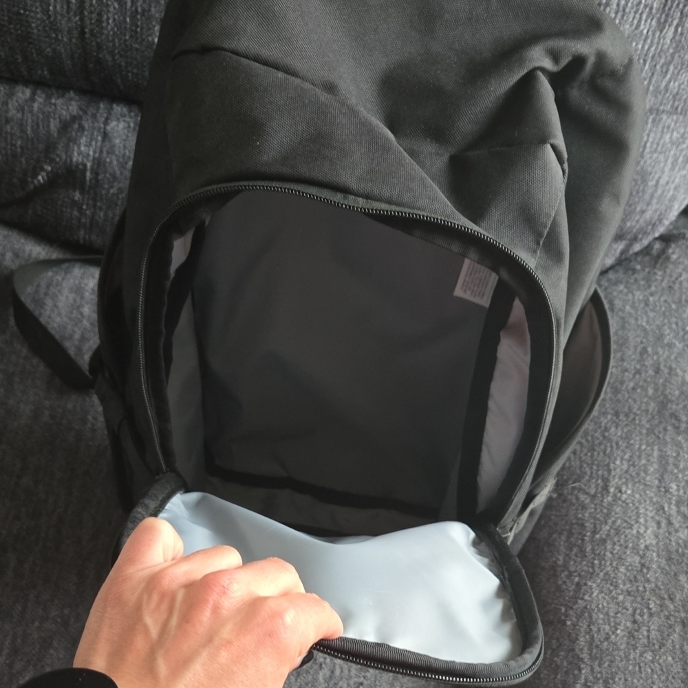 Nike Baseball/ Softball Bat Bag - Picture 2 of 3